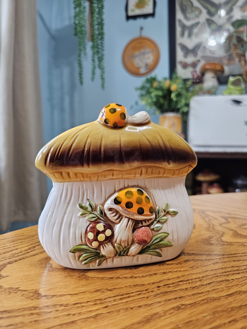 Vintage 70s Sears Roebuck Merry Mushroom Ceramic Napkin Holder Cottagecore 76
